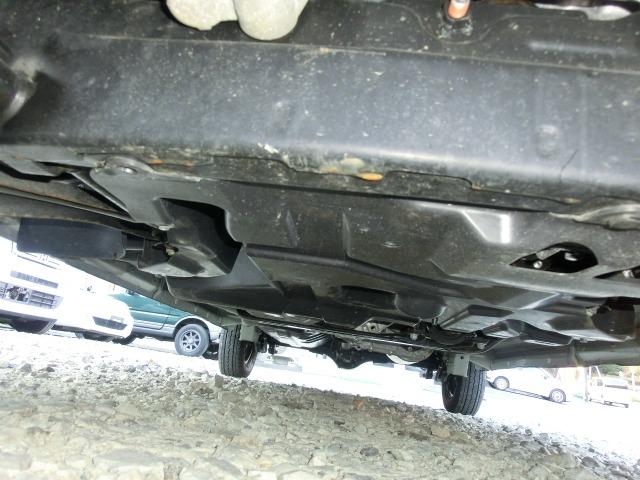 エブリイ ＰＡリミテッド　盗難防止　衝撃安全ボディー　フロントパワーウインドウ　キーレスキー　助手席エアバック　エアバック　パワステ　ＡＣ　４ＷＤ車　横滑り防止　ＡＢＳ　オートライト（44枚目）