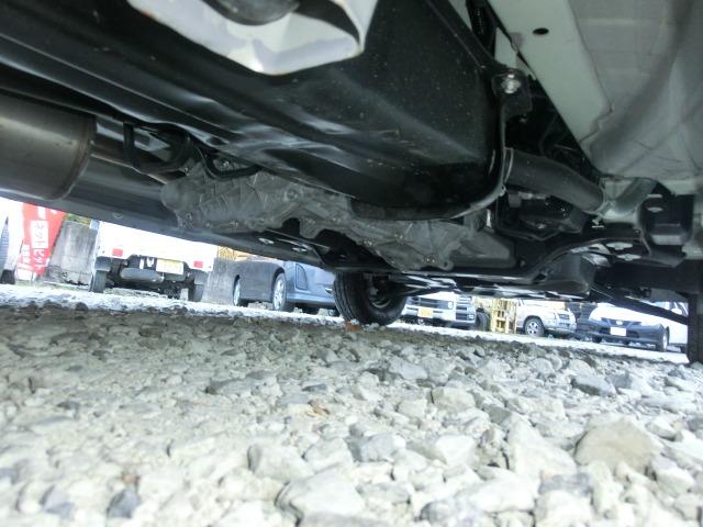 エブリイ ＰＡリミテッド　盗難防止　衝撃安全ボディー　フロントパワーウインドウ　キーレスキー　助手席エアバック　エアバック　パワステ　ＡＣ　４ＷＤ車　横滑り防止　ＡＢＳ　オートライト（47枚目）