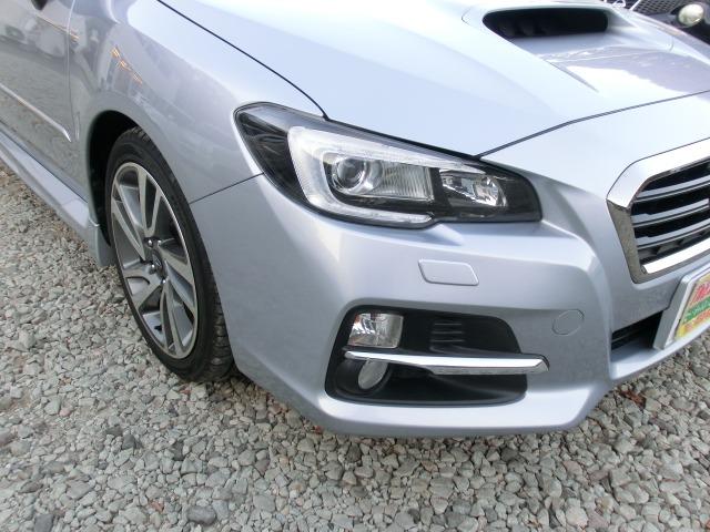 レヴォーグ １．６ＧＴ－Ｓアイサイト　４ＷＤ　ターボ　保証付き　後カメラ　ＥＴＣ装備　Ｐシート　レーンキープＡ　横滑防止装置　ＵＳＢポート　軽減ブレーキ　アクセスキー　Ｂｌｕｅｔｏｏｔｈ対応　地デジＴＶ　フルオートエアコン　ナビＴＶ　イモビライザー（4枚目）
