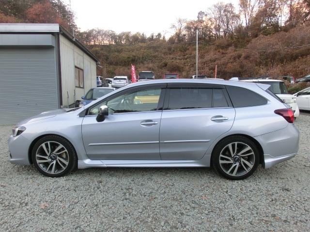 レヴォーグ １．６ＧＴ－Ｓアイサイト　４ＷＤ　ターボ　保証付き　後カメラ　ＥＴＣ装備　Ｐシート　レーンキープＡ　横滑防止装置　ＵＳＢポート　軽減ブレーキ　アクセスキー　Ｂｌｕｅｔｏｏｔｈ対応　地デジＴＶ　フルオートエアコン　ナビＴＶ　イモビライザー（15枚目）