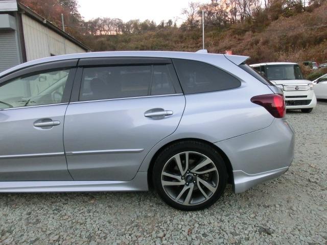 レヴォーグ １．６ＧＴ－Ｓアイサイト　４ＷＤ　ターボ　保証付き　後カメラ　ＥＴＣ装備　Ｐシート　レーンキープＡ　横滑防止装置　ＵＳＢポート　軽減ブレーキ　アクセスキー　Ｂｌｕｅｔｏｏｔｈ対応　地デジＴＶ　フルオートエアコン　ナビＴＶ　イモビライザー（17枚目）
