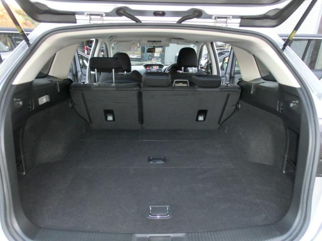 レヴォーグ １．６ＧＴ－Ｓアイサイト　４ＷＤ　ターボ　保証付き　後カメラ　ＥＴＣ装備　Ｐシート　レーンキープＡ　横滑防止装置　ＵＳＢポート　軽減ブレーキ　アクセスキー　Ｂｌｕｅｔｏｏｔｈ対応　地デジＴＶ　フルオートエアコン　ナビＴＶ　イモビライザー（29枚目）