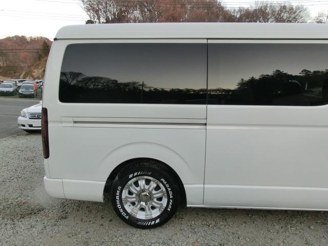 ハイエースバン ロングスーパーGL4WD AT エアバック パワーウィンドウ ETC エアコン ABS パワーステアリング 助手席エアバッグ Wエアコン(22枚目)
