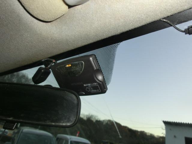 ハイエースバン ロングスーパーGL4WD AT エアバック パワーウィンドウ ETC エアコン ABS パワーステアリング 助手席エアバッグ Wエアコン(40枚目)