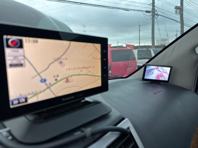 ＱＸ５６ 　後期　スマートキー　サンルーフ　パワーゲート　社外ナビ　シートヒーター　ステアリングヒーター　インフィニティクロック　社外ナビ　革シート（24枚目）