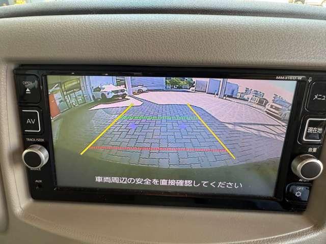 キューブ １．５　１５Ｘ　純正ナビ・ＴＶ・バックカメラ・ＥＴＣ・インテ　盗難防止　キーフリーシステム　ＥＣＯモード　スマートキープッシュスタート　Ｂカメラ　ＡＣ　ダブルエアバック　ＥＴＣ　ＰＳ　運転席エアバック　ＡＢＳ　ナビＴＶ　メモリーナビ　ワンセグＴＶ　パワーウィンド（5枚目）