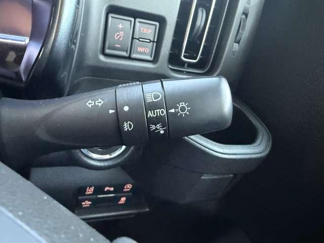 ハスラー ６６０　Ｊスタイル　エマージェンシーブレーキシステム・シート　衝突軽減Ｂ　Ａストップ　スマキー　フルオートエアコン　キーレススタートシステム　パワーウインド　パワステ　ＡＢＳ　アルミホイル　ナビＴＶ　ワンセグ　ＥＴＣ　エアバッグ　メモリーナビ（7枚目）