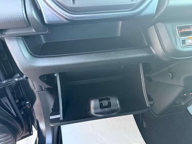 ハスラー ６６０　Ｊスタイル　エマージェンシーブレーキシステム・シート　衝突軽減Ｂ　Ａストップ　スマキー　フルオートエアコン　キーレススタートシステム　パワーウインド　パワステ　ＡＢＳ　アルミホイル　ナビＴＶ　ワンセグ　ＥＴＣ　エアバッグ　メモリーナビ（14枚目）