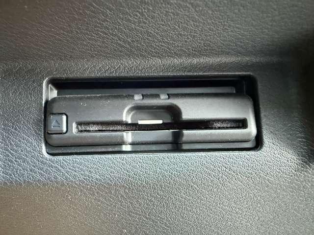 キックス １．２　Ｘ　（ｅ－ＰＯＷＥＲ）　プロパイロット・アラウンドビューモニター　ナビ＆ＴＶ　クルコン　スマートキー　レーンアシスト　パワーステアリング　盗難防止システム　ドライブレコーダー　ＥＴＣ　メモリーナビ　サイドエアバッグ　アルミ　ＡＡＣ　キーレス　パワーウィンドウ　ＡＢＳ（17枚目）