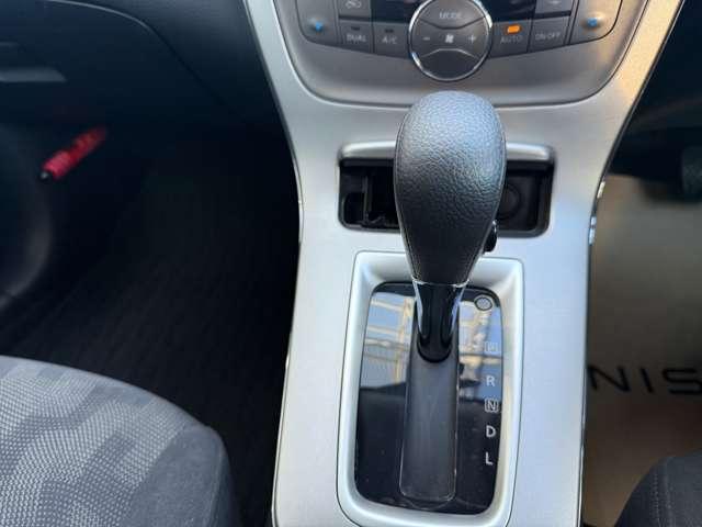 シルフィ 1.8 S ツーリング 純正フルエアロ・ローダウンサス アルミホイール Wエアバック キーレスエントリー オートエアコン パワーステアリング パワーウインドウ エアバッグ インテリジェントキ-(9枚目)