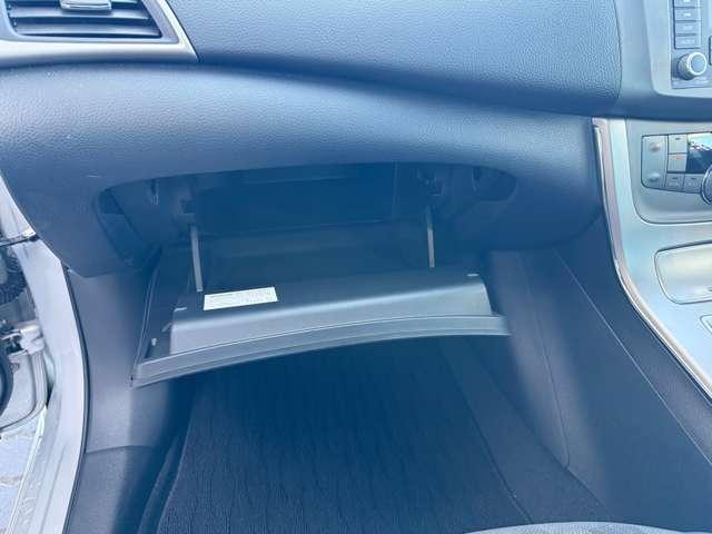 シルフィ 1.8 S ツーリング 純正フルエアロ・ローダウンサス アルミホイール Wエアバック キーレスエントリー オートエアコン パワーステアリング パワーウインドウ エアバッグ インテリジェントキ-(13枚目)