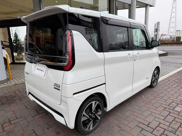 ルークス 660 ハイウェイスターGターボ アーバンクロム プロパイロット エディション プロパイロット・エマージェンシーブレーキ インテリジェントキー アルミホイール レーダークルーズコントロール セキュリティ アイドリングストップ サイドカメラ レーンキープアシスト メモリーナビ エアコン ETC エアバッグ バックカメラ(2枚目)