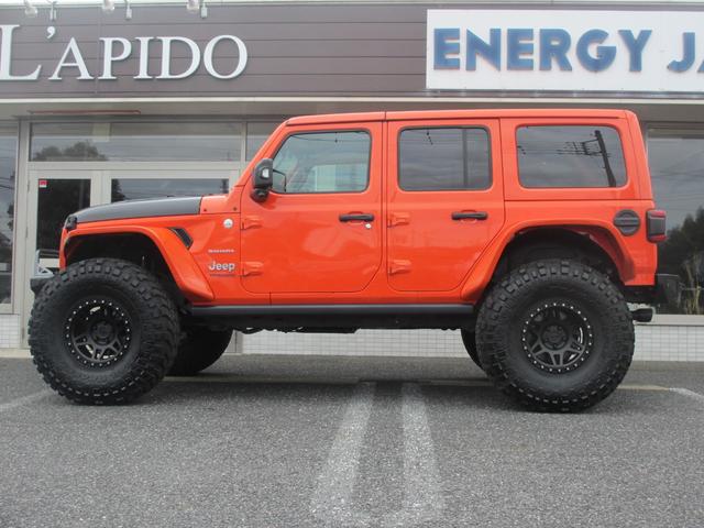 ジープ・ラングラーアンリミテッド サハラ ローンチエディション ロッククローラーRRDリフトUP/METHOD17AW/NITTO40インチタイヤ/Flowmasterマフラー/純正ソナー対応ポイズン前後バンパー/ロックレール/オバフェン/ドラレコ/黒革/ラテラル(24枚目)