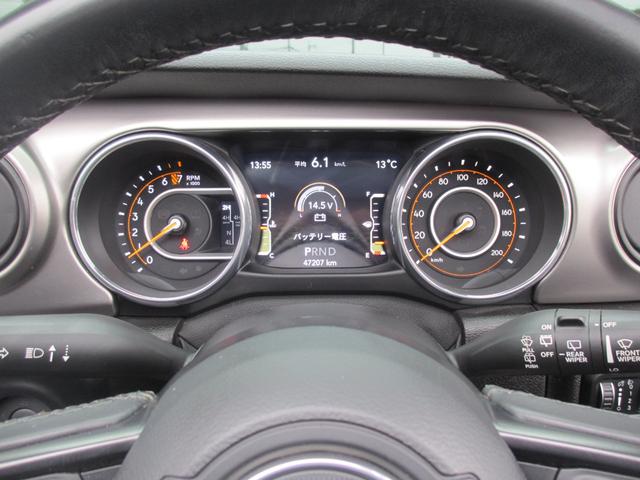 ジープ・ラングラーアンリミテッド ウィリス ラフカントリーリフトUP/JAOSマフラー/2024年製オープンカントリー35タイヤ/黒革シートカバー/前後バンパー/ロックレール/カスタムフードカバー+ラッチ+ドアバイザー/社外テール/背面キット(56枚目)