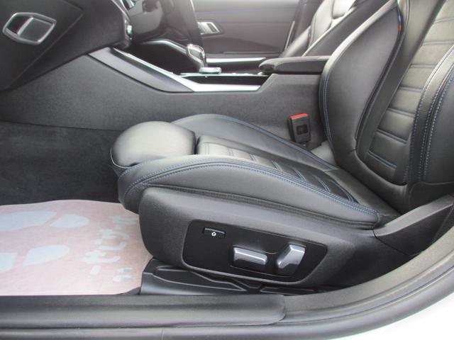 ３シリーズ ３２０ｄ　ｘＤｒｉｖｅ　Ｍスポーツ　Ｍパフォーマンス＋社外エアロ／ｈａｒｍａｎｋａｒｄｏｎ／ＨＵＤ／黒革／ＢＭＷグロスブラック１９ＡＷ／Ｍ３４０用ブルーブレーキキャリパー／Ｍパフォーマンスステアリング／ブラックルーフ／ブラックキドニー（54枚目）