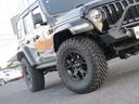 ウィリス ラフカントリーリフトUP/JAOSマフラー/2024年製オープンカントリー35タイヤ/黒革シートカバー/前後バンパー/ロックレール/カスタムフードカバー+ラッチ+ドアバイザー/社外テール/背面キット(31枚目)