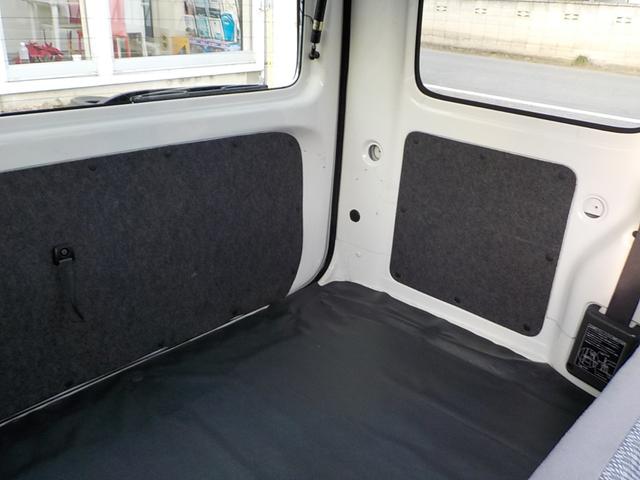 ハイゼットカーゴ スペシャルクリーン　４ＷＤ　オートマ　フル装備　新品１２インチベンプラホイールキャップ　アーバンカーキオールペイント済み（37枚目）