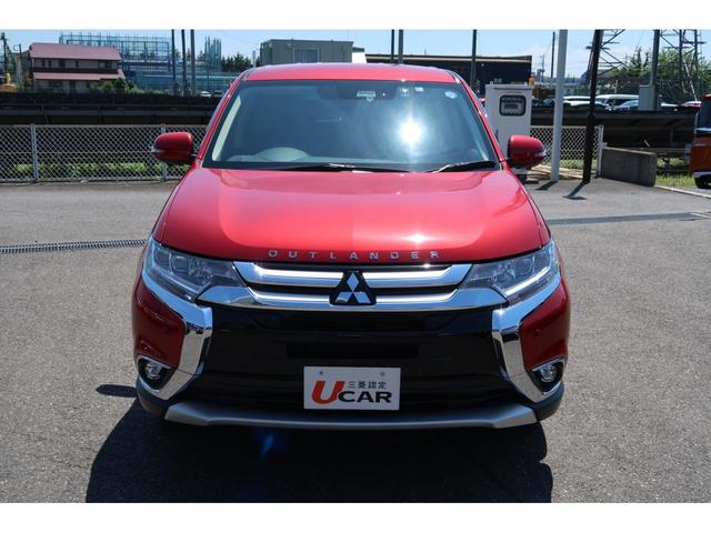 三菱 アウトランダー ２０Ｇナビパッケージ 禁煙 純正ナビ 後席モニタ