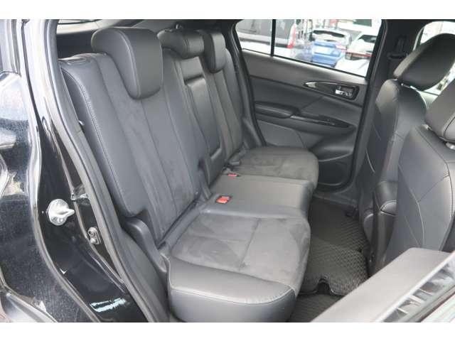 エクリプスクロスＰＨＥＶ Ｐ　禁煙　純正スマホ連携ナビ　アラウンドカメラ（8枚目）