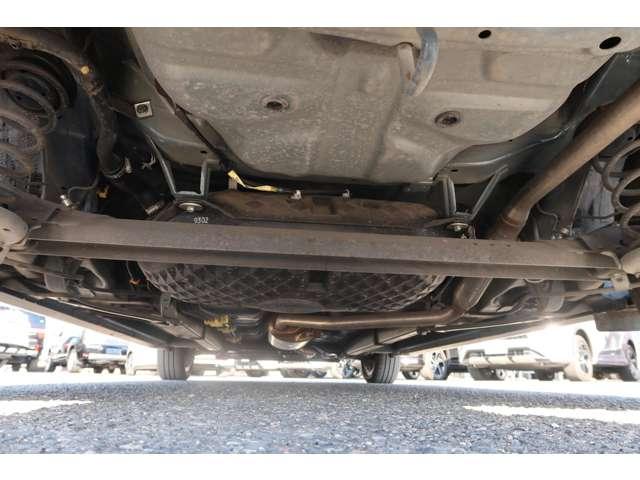 ムーヴ カスタム RS ハイパーSAIII 2WD 4名 車検整備付 パイオニア製ナビ バッ(13枚目)