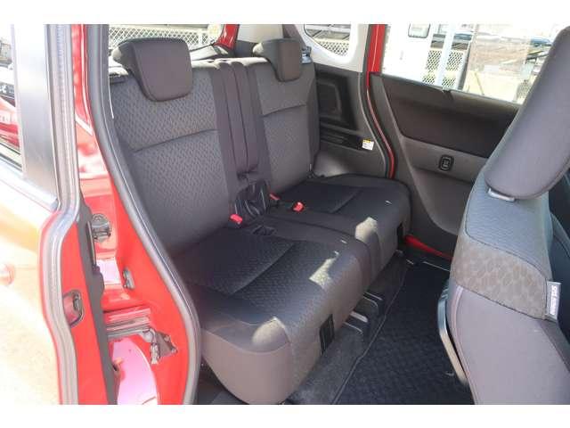 デリカD:2 カスタムハイブリッドMV 2WD 5名 禁煙車 ワンオーナー車 両側電動(8枚目)