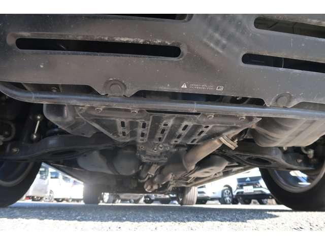 デリカＤ：５ Ｇ　パワーパッケージ　８名　禁煙　車検整備付　純正オリジナルナビ（18枚目）