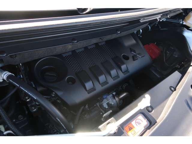 デリカＤ：５ Ｐ　８名　禁煙　車検整備付　純正オリジナルナビ（17枚目）