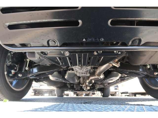 デリカＤ：５ シャモニー　７名　雹害修理済車　禁煙　ナビオーディオレス（18枚目）