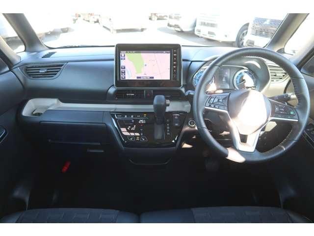 デリカミニ Ｔ　プレミアム　２ＷＤ　４名　禁煙　純正オリジナルナビ　バックア（3枚目）