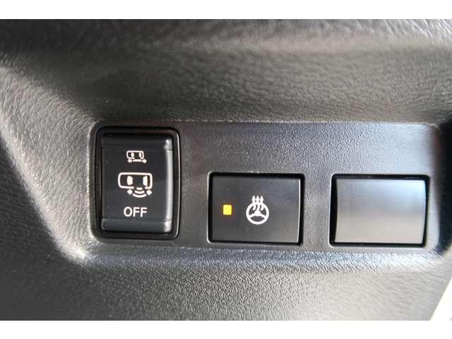 デリカミニ Ｔ　プレミアム　２ＷＤ　４名　禁煙　純正オリジナルナビ　バックア（14枚目）