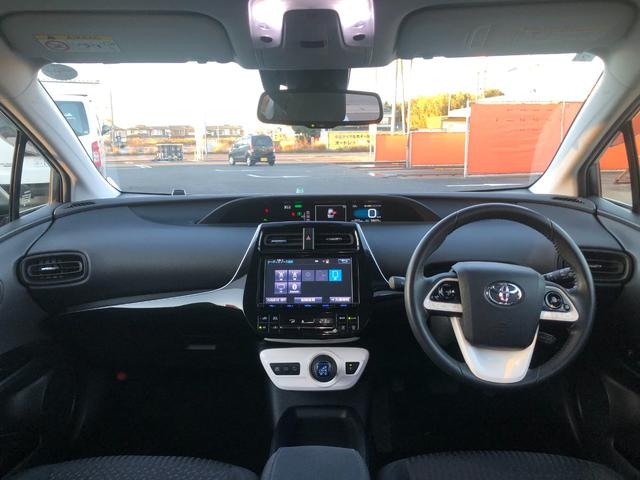 プリウス Ｓセーフティプラス　プッシュスタート・フルセグナビ・バックカメラ・ＬＥＤヘッドライト・ヘッドアップディスプレイ・ビルトインＥＴＣ２．０・レーダークルーズコントロール（35枚目）