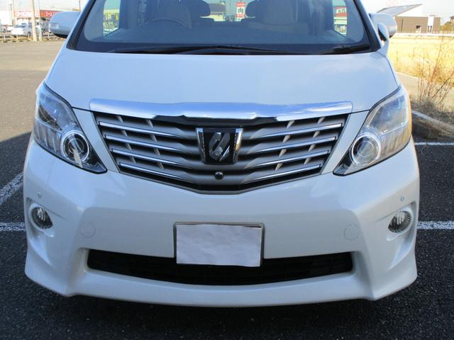 アルファード ３５０Ｓ　Ｃパッケージ　１オーナー禁煙車　４ＷＤ　両側オートスライドドア　パワーバックドア　メモリー付きパワーシート　電動キャプテンシート　純正ナビ　ＴＶ　Ｂモニター　リアフリップダウンモニター　コンビハンドル（12枚目）