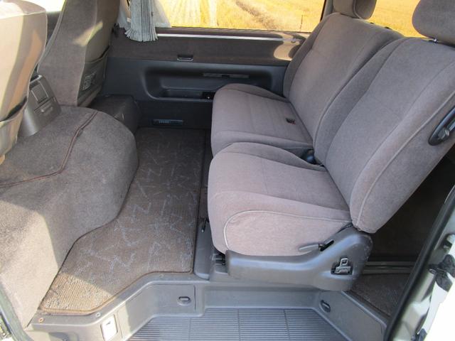 ハイエースワゴン リビングサルーンＥＸ　社外ナビ　フルセグＴＢ　Ｂモニター　デジタルインナーミラーＥＴＣ　トリプルムーンルーフ　タイミングチェーン（23枚目）