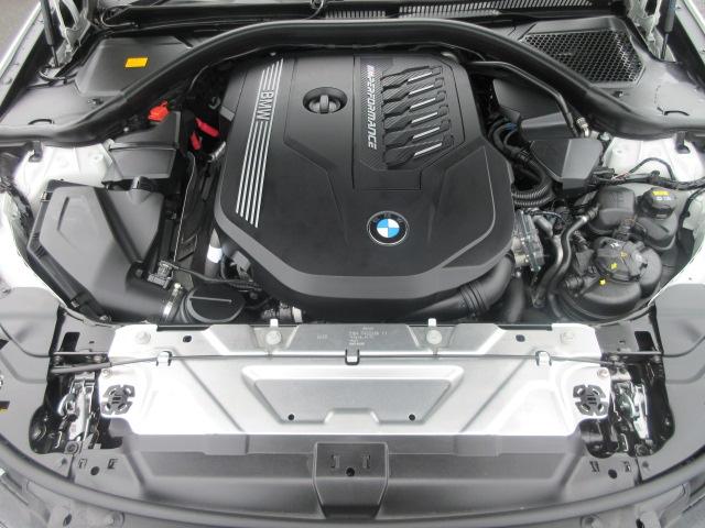 M340i xDrive 正規認定中古車 ワンオーナー レーザーライト レザーシート シートヒーター ヘッドアップディスプレイ 純正HDDナビ ジェスチャーコントロール リバースアシスト 純正19インチ ACC(11枚目)