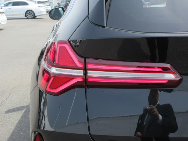 Ｘ３ ２０ｄ　ｘＤｒｉｖｅ　Ｍスポーツ　元社有車・ＥＴＣ・ＡＣＣ・ワイヤレスチャージ・ｈａｒｍａｎ／ｋａｒｄｏｎ・パドルシフト・ＴＶチューナー・純正ナビ・２０インチ（24枚目）