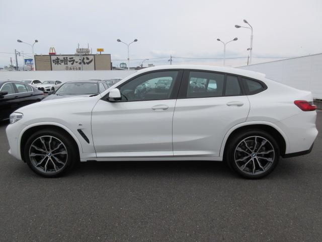 Ｘ４ ｘＤｒｉｖｅ　２０ｄ　Ｍスポーツ　ワンオーナー・ブラウンレザー・ベンチレーションシート・シートクーラー・パドルシフト・トップビューカメラ・２０インチホイール（10枚目）
