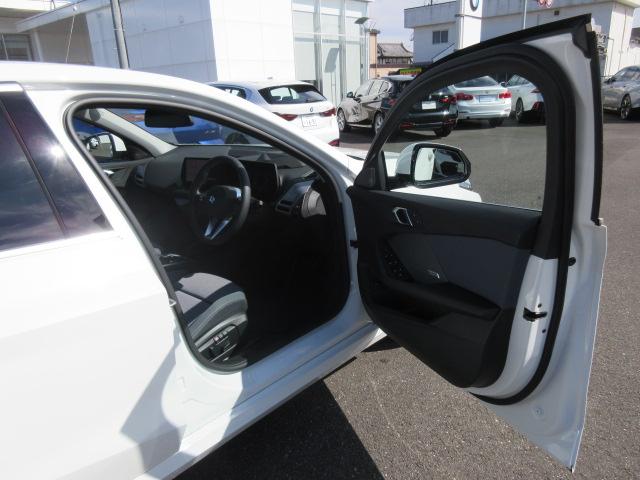 １シリーズ １２０　ＥＴＣ・ＡＣＣ・テクノロジーパッケージ・ヘッドアップディスプレイ・Ｈａｒｍａｎ／Ｋａｒｄｏｎ・１７インチＡＷ（23枚目）