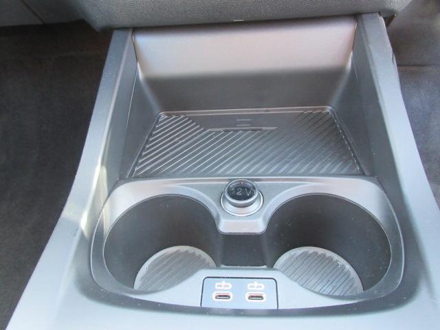 １シリーズ １２０　ＥＴＣ・ＡＣＣ・テクノロジーパッケージ・ヘッドアップディスプレイ・Ｈａｒｍａｎ／Ｋａｒｄｏｎ・１７インチＡＷ（27枚目）