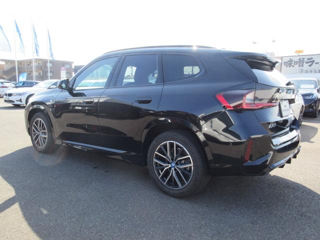 ｉＸ１ ｅＤｒｉｖｅ　２０　Ｍスポーツ　ＥＴＣ・ＡＣＣ・ワイヤレスチャージ・ヘッドアップディスプレイ・３６０°カメラ（8枚目）