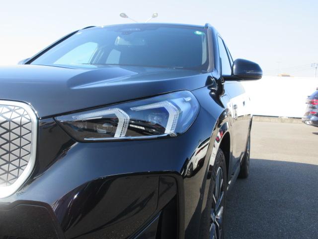 ｉＸ１ ｅＤｒｉｖｅ　２０　Ｍスポーツ　ＥＴＣ・ＡＣＣ・ワイヤレスチャージ・ヘッドアップディスプレイ・３６０°カメラ（14枚目）