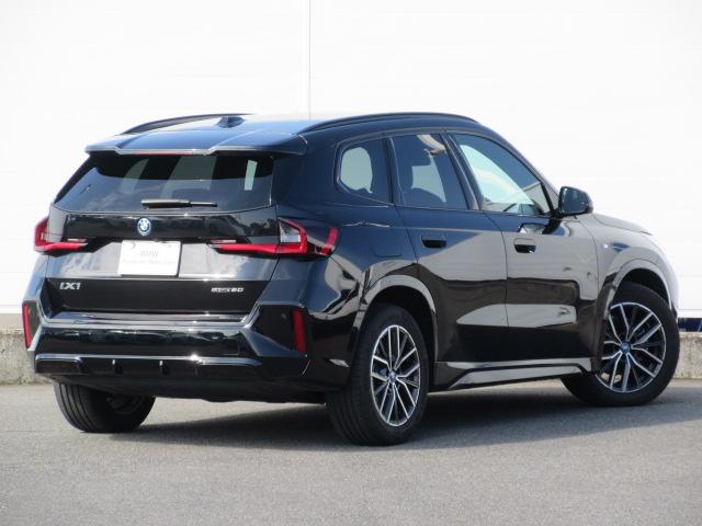 ｉＸ１ ｅＤｒｉｖｅ　２０　Ｍスポーツ　ＥＴＣ・ＡＣＣ・ワイヤレスチャージ・ヘッドアップディスプレイ・３６０°カメラ（77枚目）