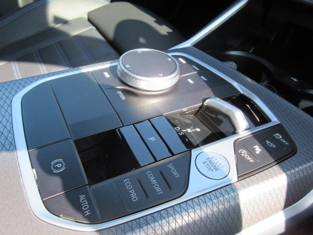 3シリーズ 320d xDrive Mスポーツ ETC ・ACC・純正ナビ(30枚目)