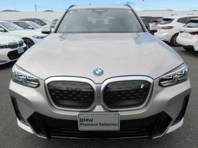 iX3 Mスポーツ ETC ・ACC・純正ナビ(7枚目)