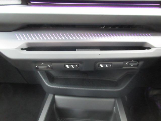 1シリーズ 120 ETC ・ACC・純正ナビ(36枚目)