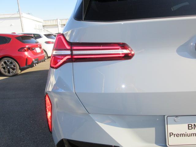 Ｘ３ ２０ｄ　ｘＤｒｉｖｅ　Ｍスポーツ　ＥＴＣ　・ＡＣＣ・純正ナビ（22枚目）