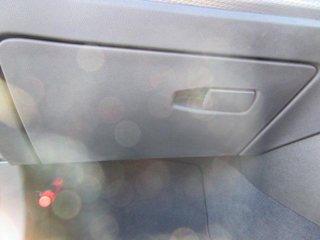 第三者の鑑定師が外装・内装・機関・修復歴をチェックしております