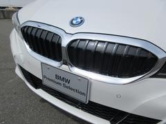 ドイツ本社と同等の教育、訓練を受けたＢＭＷ専門のメカニックが１００項目にも上るポイントを徹底的にチェック！ 3