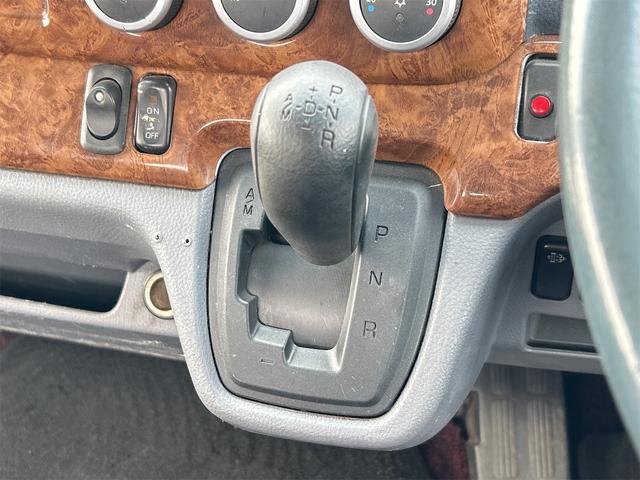 キャンター 　トラック　ＣＶＴ　後輪ダブル　ＥＴＣ　ナビ　ＴＶ　電動格納ミラー　エアコン　パワーウィンドウ　ＣＤ（32枚目）