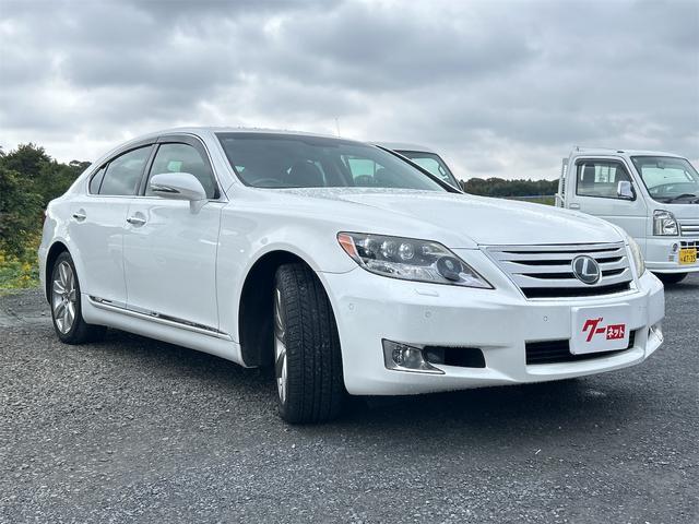 LS LS600h バージョンS Iパッケージ 4WD ETC クリアランスソナー オートクルーズコントロール バックカメラ ナビ TV アルミホイール オートライト LEDヘッドランプ サンルーフ CVT シートヒーター シートエアコン(15枚目)