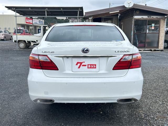 LS LS600h バージョンS Iパッケージ 4WD ETC クリアランスソナー オートクルーズコントロール バックカメラ ナビ TV アルミホイール オートライト LEDヘッドランプ サンルーフ CVT シートヒーター シートエアコン(18枚目)